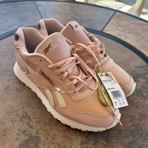 Reebok Glide sneakers size 11 Women